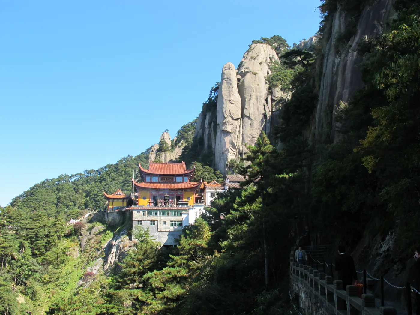 Jiuhua Mountain / Jiuhuashan / 九华山 mountain guide